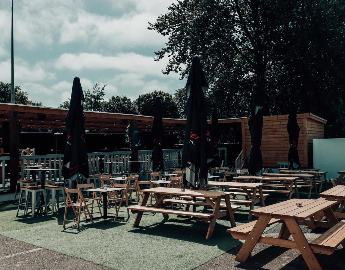 The Dutch Tulip Hostel Mallow Luaran gambar